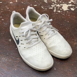 NIKE SB NYJAH FREE